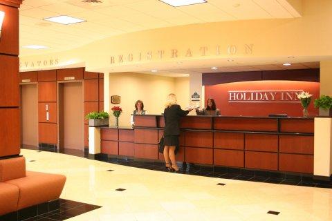La Quinta Inn & Suites Pittsburgh North McCandless Township Buitenkant foto