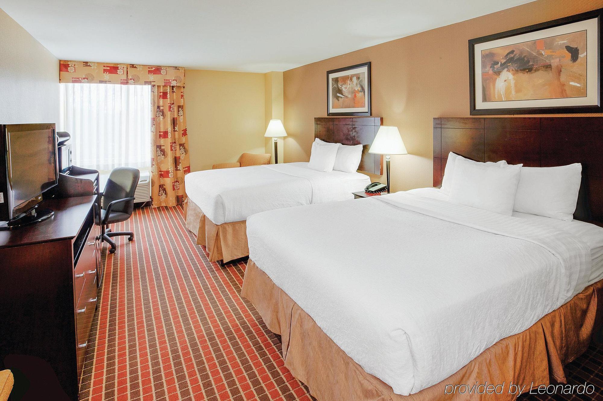 La Quinta Inn & Suites Pittsburgh North McCandless Township Buitenkant foto